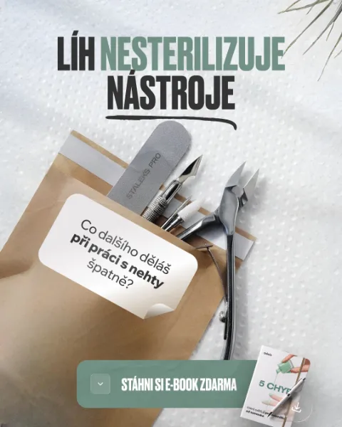 Reklamní kreativa školy manikúry Adele — o sterilizaci nástrojů